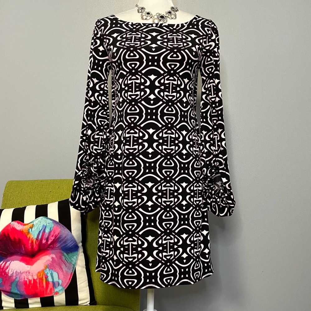 Laundry by Shelli Segal Geometric Jersey Long Sleeve Mini Shift Dress 2